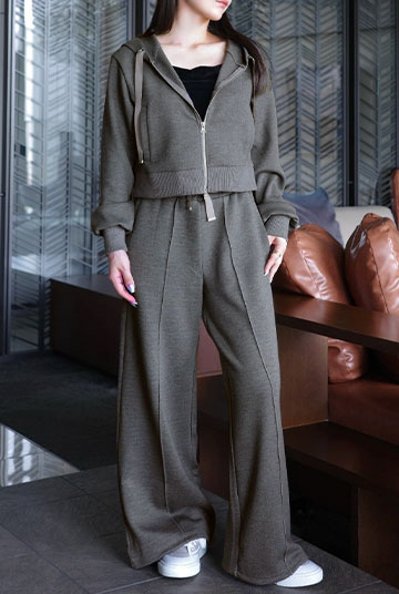 ダンボールスウェットパンツ