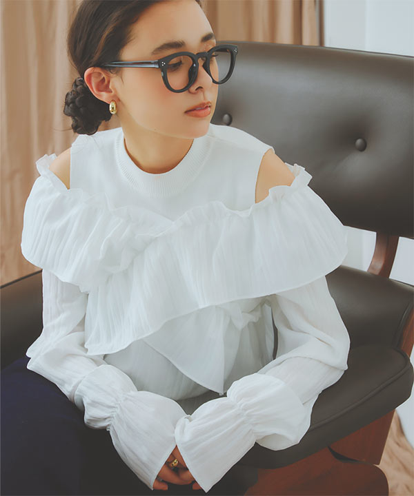 papier パピエ　フリルクロスブラウス papier パピエ フリルクロスブラウス papier パピエフリルクロス