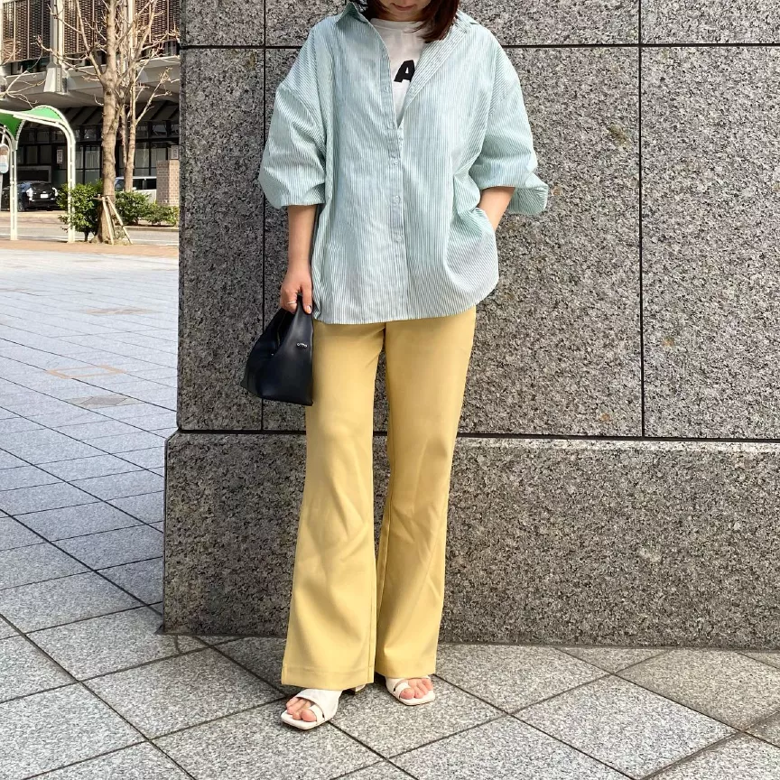 AKARIの最新コーディネート