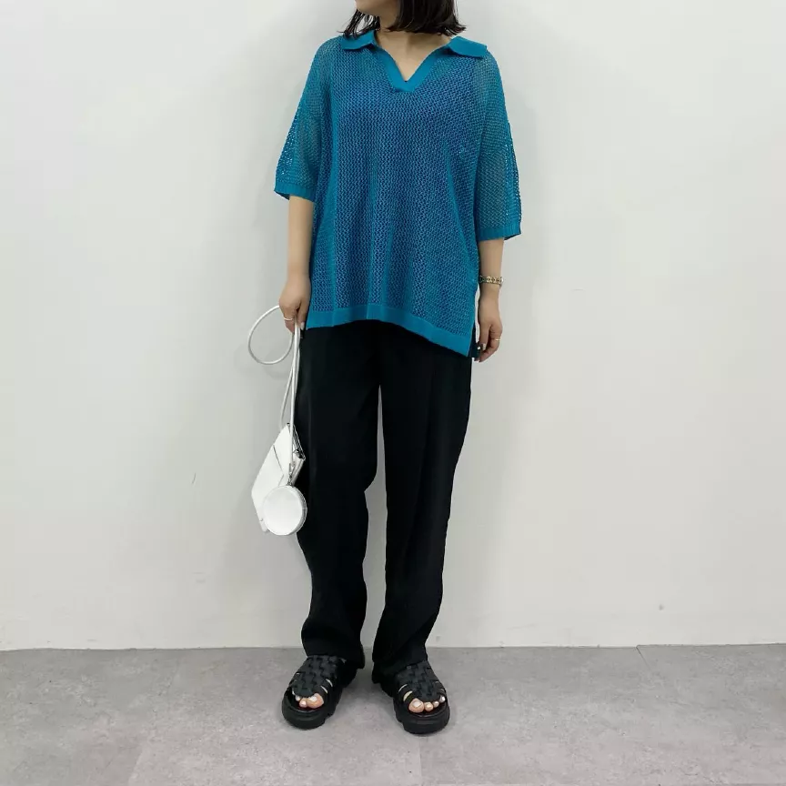 AKARIの最新コーディネート
