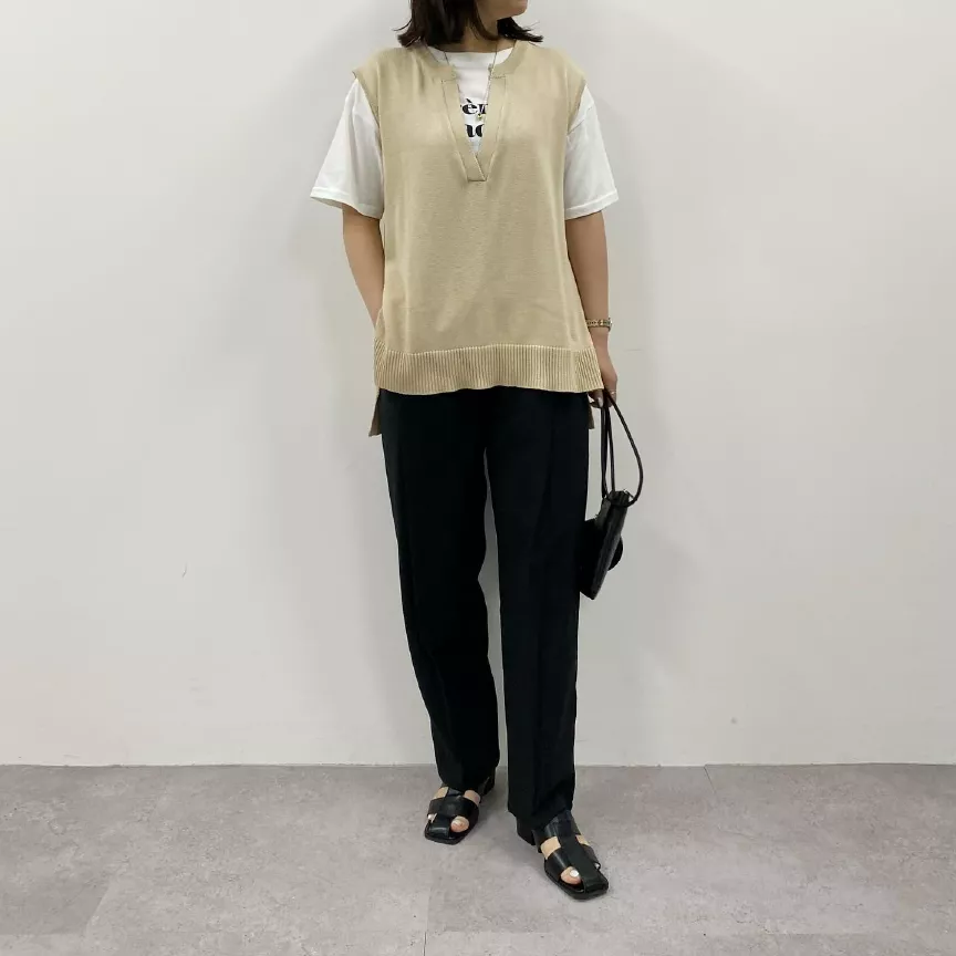 AKARIの最新コーディネート