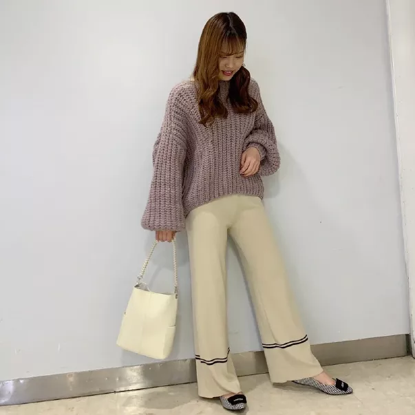 たにぴの最新コーディネート