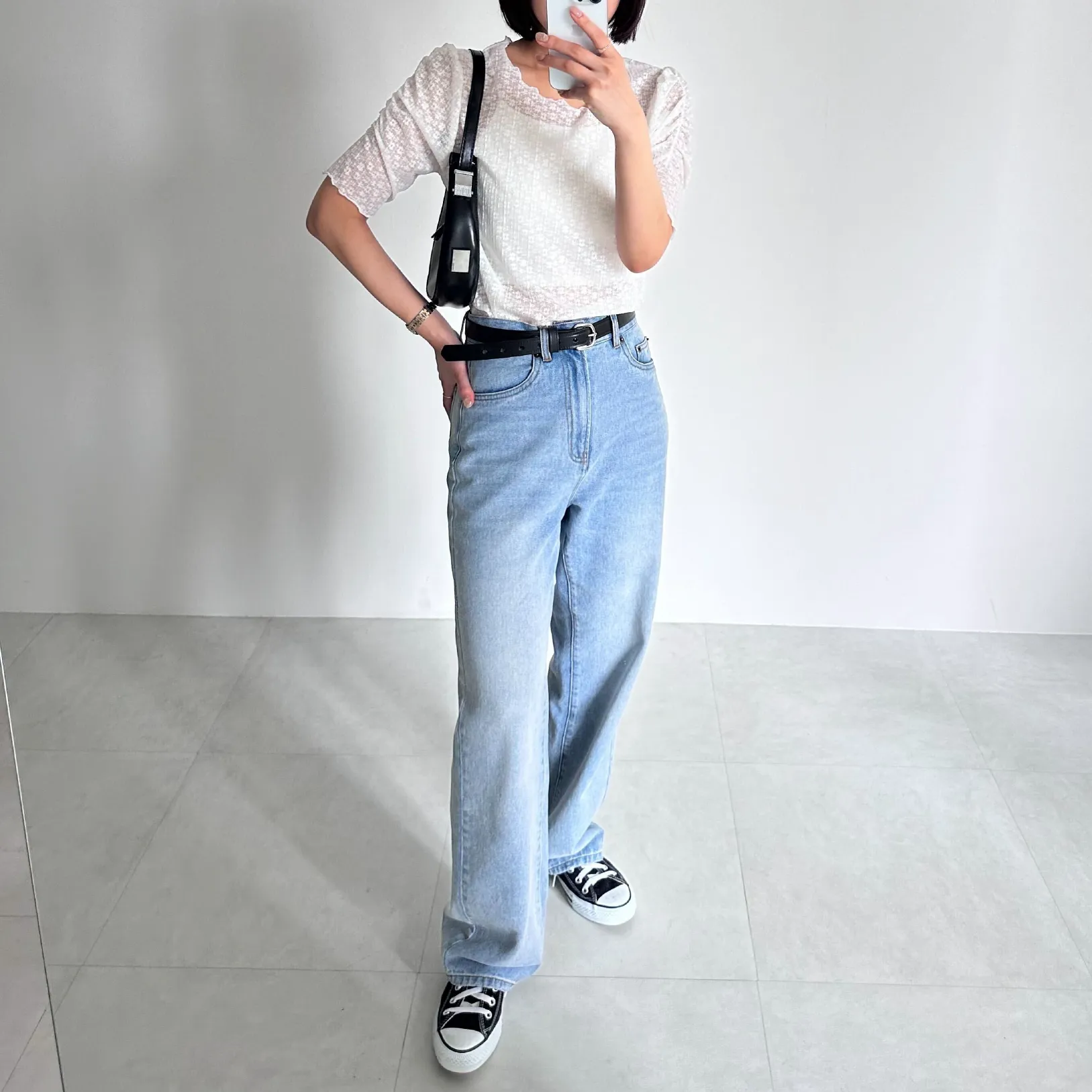 AKARIの最新コーディネート