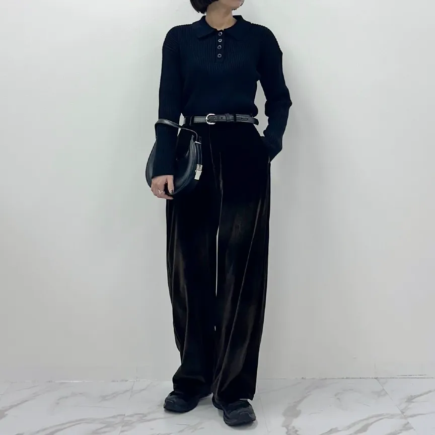 AKARIの最新コーディネート