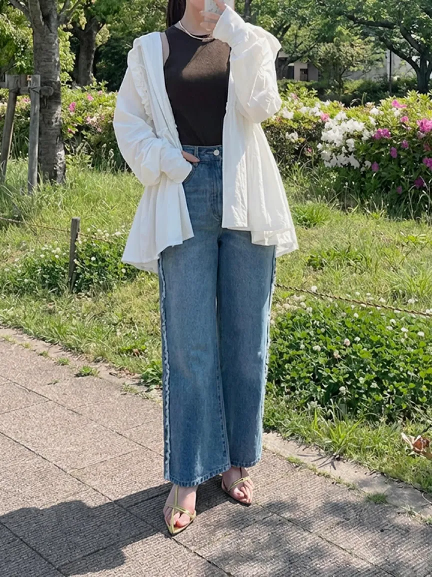 ナコの最新コーディネート