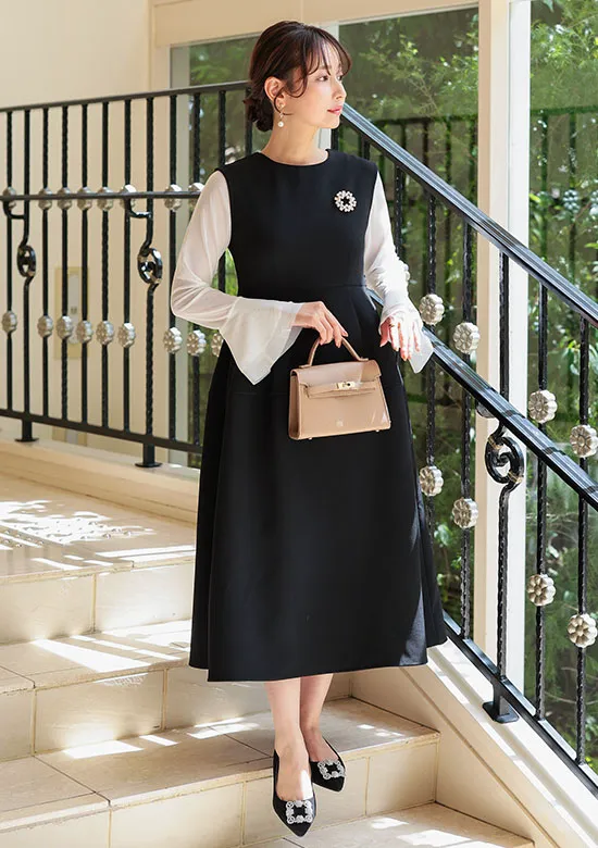 ̑tAuEXɃubÑZj[s[XR[fBl[g̉摜