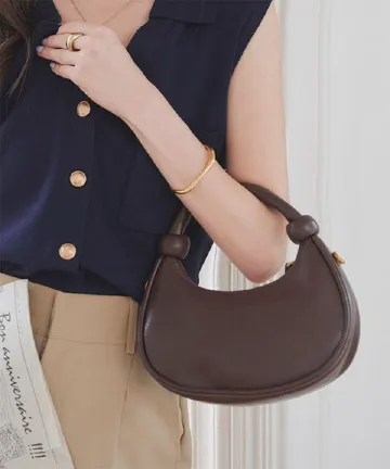★Gracegift セーラームーン ハーフムーン ハンドバック/送料込 ☆Gracegift セーラームーン ハーフムーン ハンドバック/送料込