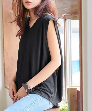 選べる2タイプ タックノースリーブカットソー [C2322]