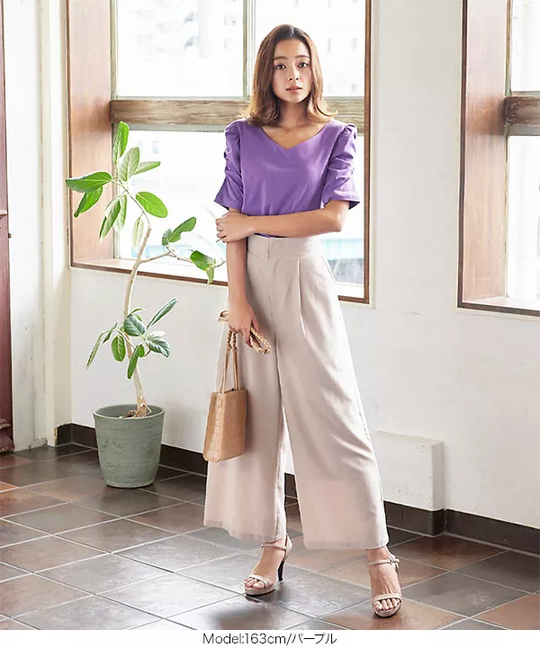 ギャザースリーブVネックTシャツ [C4607]   　 | トップス全品送料無料！9/11(金)18:00〜9/14(月)朝11:59まで