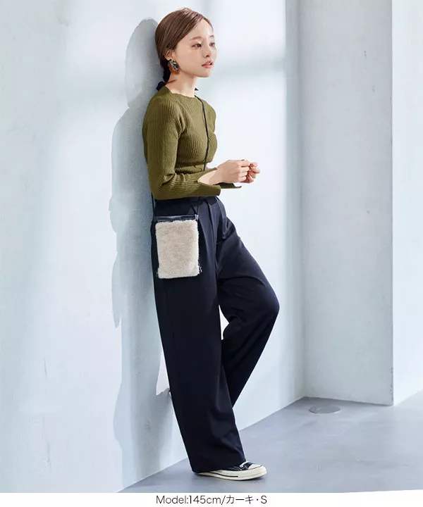 CHANEL - 本物 極美品 シャネル COCO装飾 リボン付き 半袖