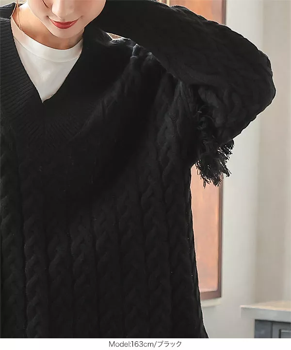 美品　enday フリンジデザインニット　フリーサイズ　日本製　Vネック 美品 enday フリンジデザインニット フリーサイズ 日本製 V