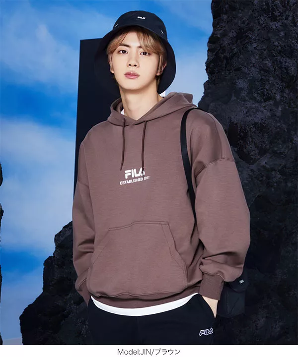 FILA TECH ナイロンジャケットBTSジン着用モデル
