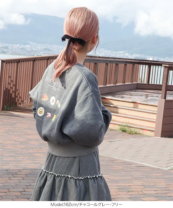 双松桃子さんコラボ ]裏起毛スウェットロゴVネックプルオーバー [C7478