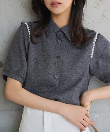 肩パールつきデザインブラウス[C7533]