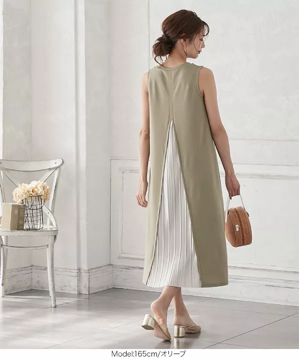 バックプリーツノースリーブワンピース [E2478] - レディース