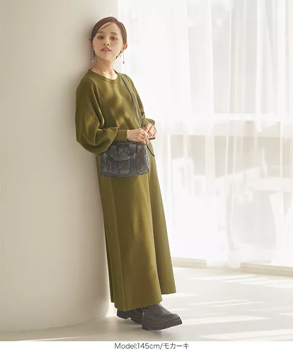 田中亜希子さんコラボ ]袖ボリュームニットフレアワンピース [E3103