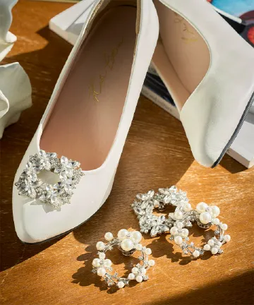 選べる2タイプ ビジューシューズクリップ [J1207]