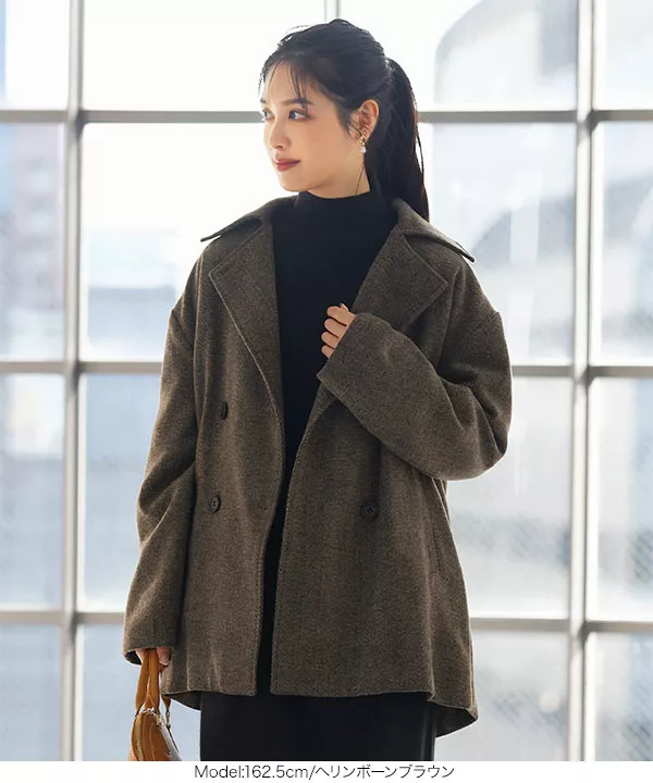 ESCADA　エスカーダ　Mサイズ　ベルベット  ショート丈　アウター　深緑 ESCADA(エスカーダ) アウター(レディース) - 海外通販のBUYMA