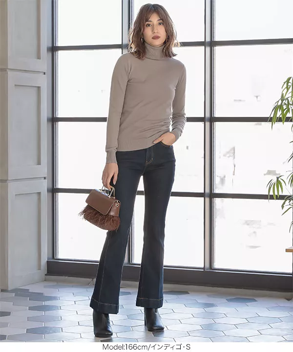 センタープレスフレアデニムパンツ [M2714] - レディース