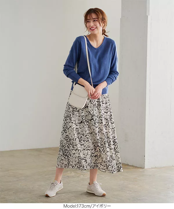 フラワープリントセミフレアスカート [M3574] - レディース