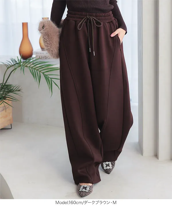 新品タグ付き❣️PRIORITY プリ ーツパンツこげ茶 Mal.レレレさ ん 裏ファーボンディングダイバーバレルレッグカーブパンツ [M4155